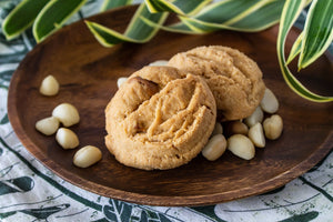 Macadamia Nut Shortbread Cookies